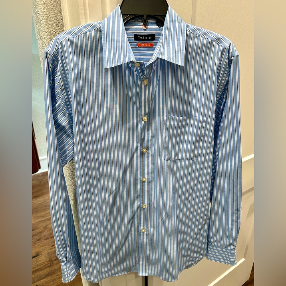 Van Heusen Men’s Blue Striped Shirt